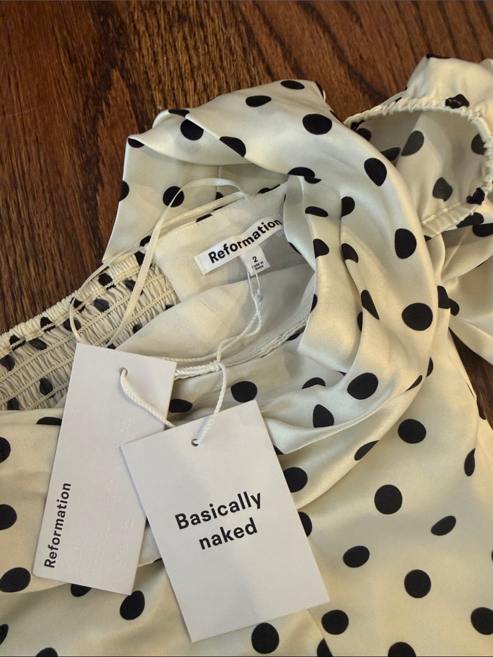 Intimates/Sleepwear Subcategory Identification - Picture 2 of 4